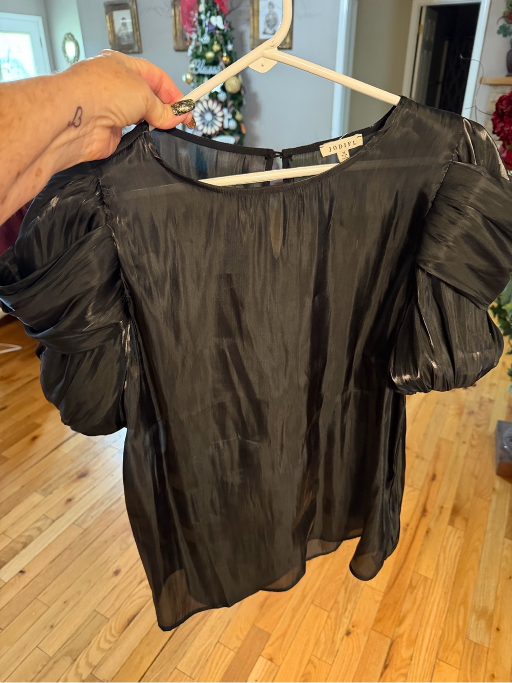 JODIFL Shiny Black Puff Sleeve Blouse size medium $18